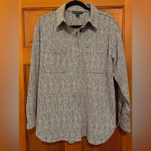 ATHLETA Braiden Black & White Button up Shirt/Jacket Sz M EUC